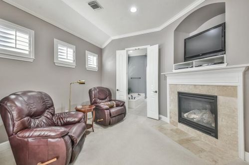 5922 Settlers Creek Ct, Fulshear TX 77441-2044 exterior