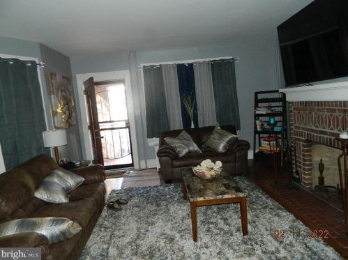 34 Dean Ave, Trenton NJ 08618-5201 exterior