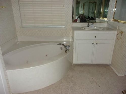 18727 Gibbons Dr, Dallas TX 75287-4045 exterior