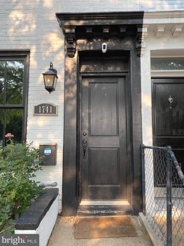 1741 11th St, Washington DC  20001-5012 exterior
