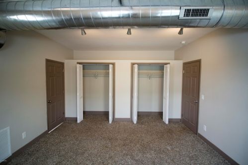 927 Burdick St, Kalamazoo MI  49001-3460 exterior