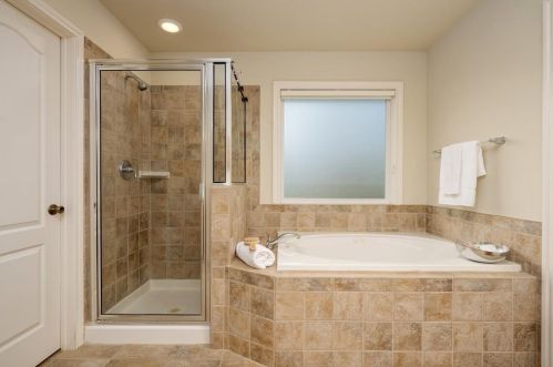 5311 Bull, Austin TX 78727-6644 exterior