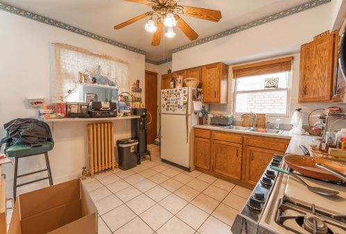 2837 Moody Ave, Chicago IL 60646-5309 exterior