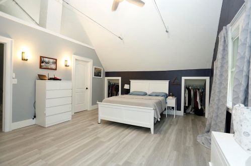 3237 Booth St, Milwaukee WI 53212-2135 exterior