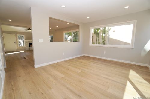 10778 Esmeraldas Dr, San Diego CA 92124-2010 exterior