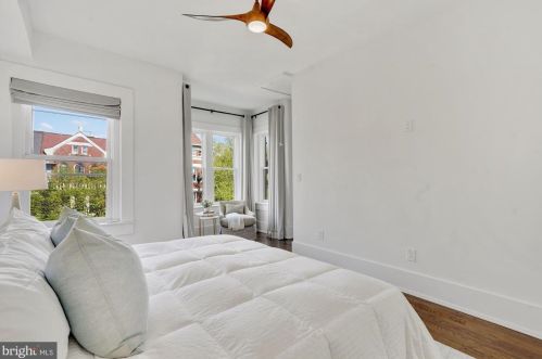 1732 18th St, Washington DC 20009-6110 exterior