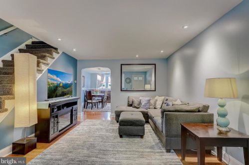 200 Stratford Rd, Manor PA 19036-1635 exterior