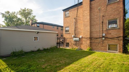 1019 93 St, Chicago IL 60617-4109 exterior