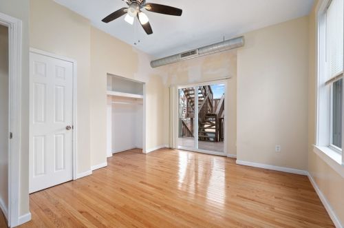 322 Amber St, Pittsburgh PA 15206-3607 exterior