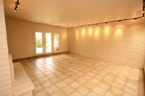 5617 Camino De La Noche, Tucson AZ  85718-4401 exterior