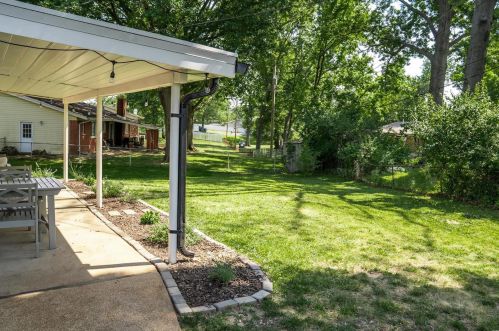 5023 Flamewood Dr, Saint Louis MO 63129-2527 exterior