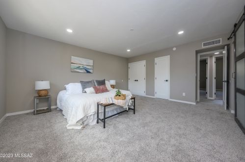 11100 Glenn St, Tucson AZ  85749-8845 exterior