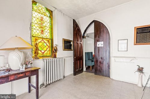 1600 18 St, Philadelphia PA 19145-1435 exterior