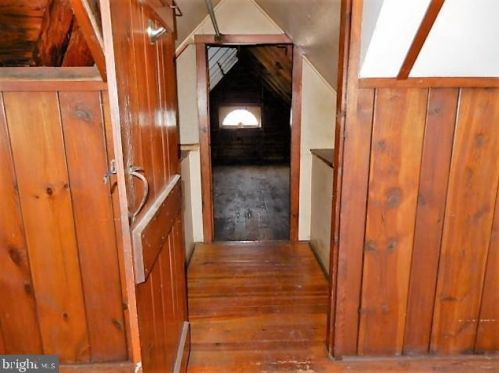 704 Quinton Ave, Trenton NJ 08629-2402 exterior