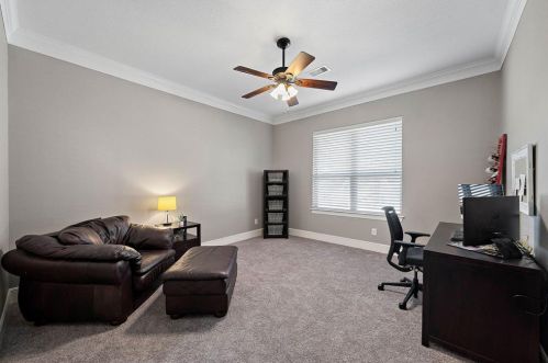 5402 Westerdale Dr, Fulshear TX 77441-4210 exterior