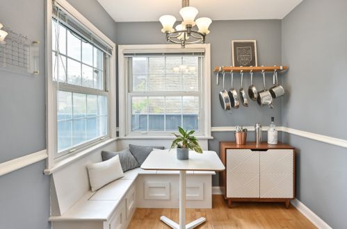 2478 85, Milwaukee WI 53226-1913 exterior