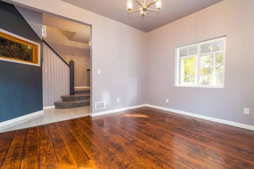 413 Grover St, Joliet IL 60433-2211 exterior