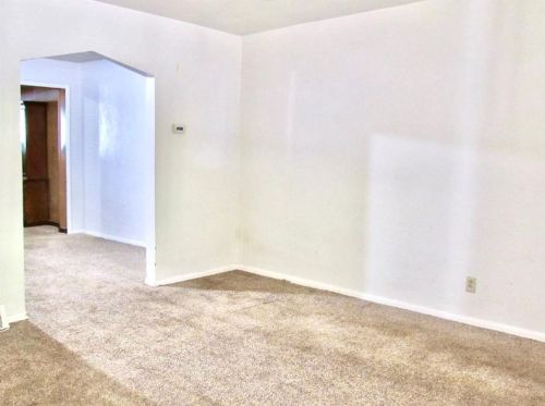 506 Stanton Ave, Pittsburgh, PA 15209-2746