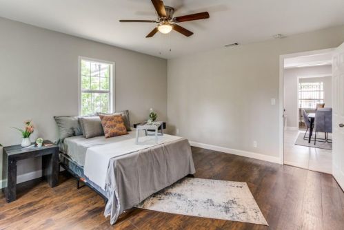 832 Emberwood Dr, Dallas TX 75232-3941 exterior