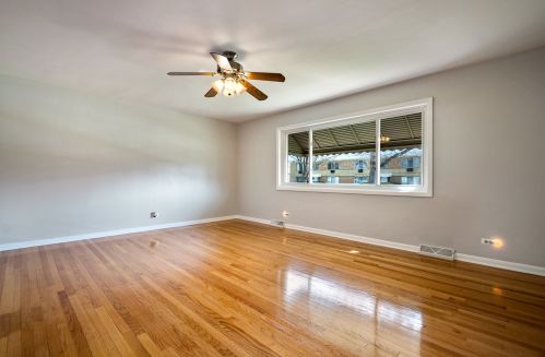 2042 15 Ave, Broadview IL 60153-1205 exterior