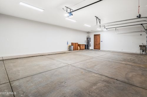 36648 27th Ave, Phoenix AZ 85086-8747 exterior