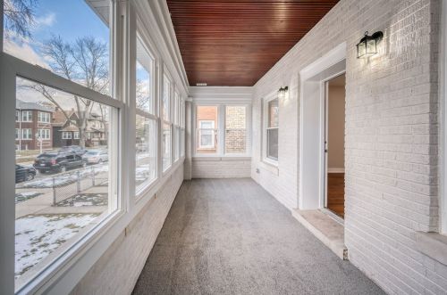 5527 Haddon Ave, Chicago IL  60651-2702 exterior