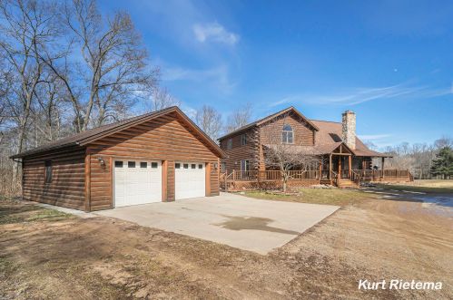 4293 128th Ave, Allegan, MI 49010-9431