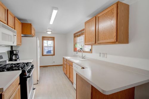 2210 7th St, Saint Paul MN  55109-2808 exterior