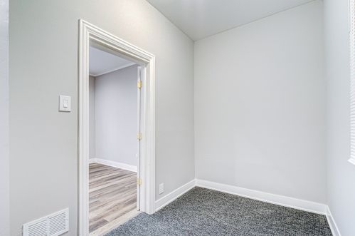 303 109 St, Chicago IL 60628-3308 exterior