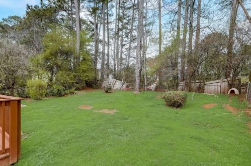 6310 Creekford Dr, Lithonia GA 30058-3948 exterior