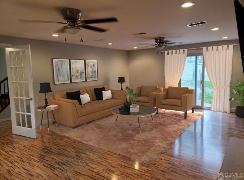 170 Central Ave, Edison, NJ 08817-3002