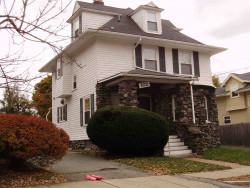 102 Floral St, Newton, MA 02461-1523