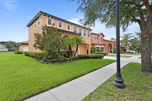 20302 Heritage Point Dr, Tampa, FL 33647-3472