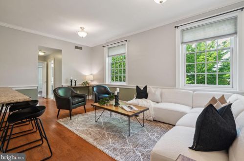 2501 Christian St, Philadelphia, PA 19146-2322