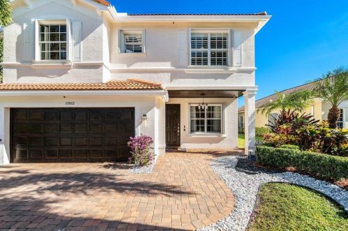 11802 Foxbriar Lk Trl, Boynton Beach FL 33473-7830 exterior