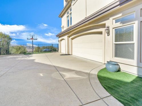 5448 Sur Mer Dr, Folsom CA 95762-7653 exterior