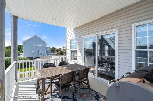 1513 Daytona Rd, Lacey NJ 08731-5014 exterior