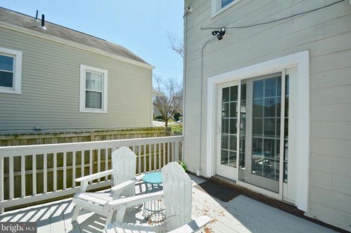 2411 30 St, Washington DC 20018-1532 exterior