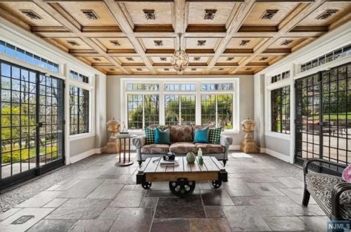 264 Upper Mtn Ave, Montclair NJ 07043-1417 exterior