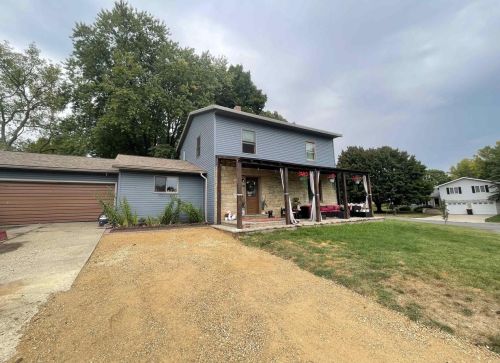 1724 Grumann Dr, Tomah WI  54660-1002 exterior