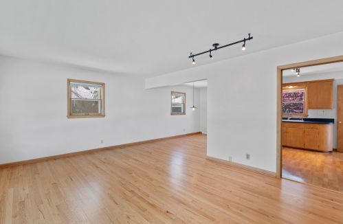 7217 Mohawk Ave, Milwaukee WI 53217 exterior