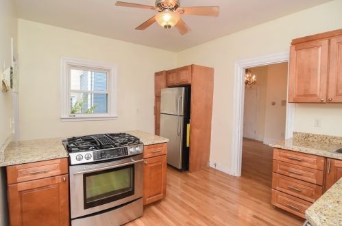 39 Clifford St, Boston MA exterior