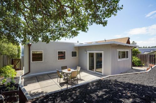 255 Amherst Ave, Berkeley CA 94708-1003 exterior