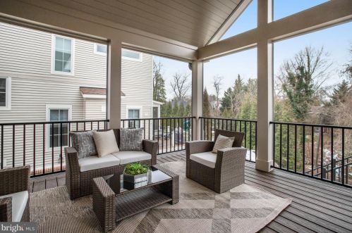 4700 25th St, Arlington VA  22207-3519 exterior