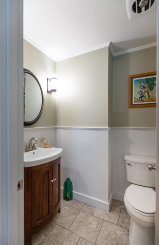 28 Westbourne Rd, Concord NH 03301-2916 exterior