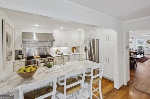 3000 Margaret Mitchell Dr, Atlanta GA  30327-1710 exterior