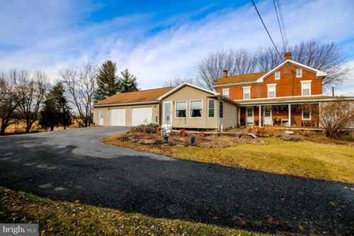 1815 Frederick Pike, Littlestown, PA 17340-9047