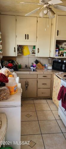 125 Jacinto St, Tucson AZ 85705-4516 exterior