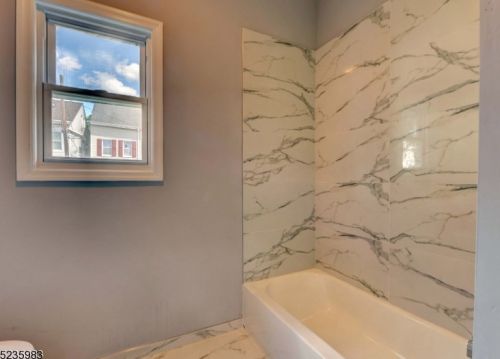 23 Barbour St, Paterson NJ 07508-1230 exterior