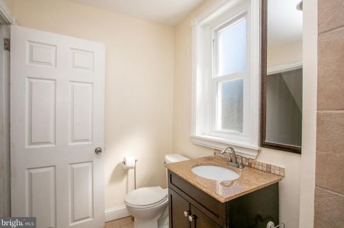 4435 Fleming St, Philadelphia PA 19128-4808 exterior